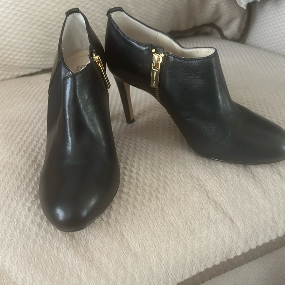 Michael Michael Kors heeled boot
